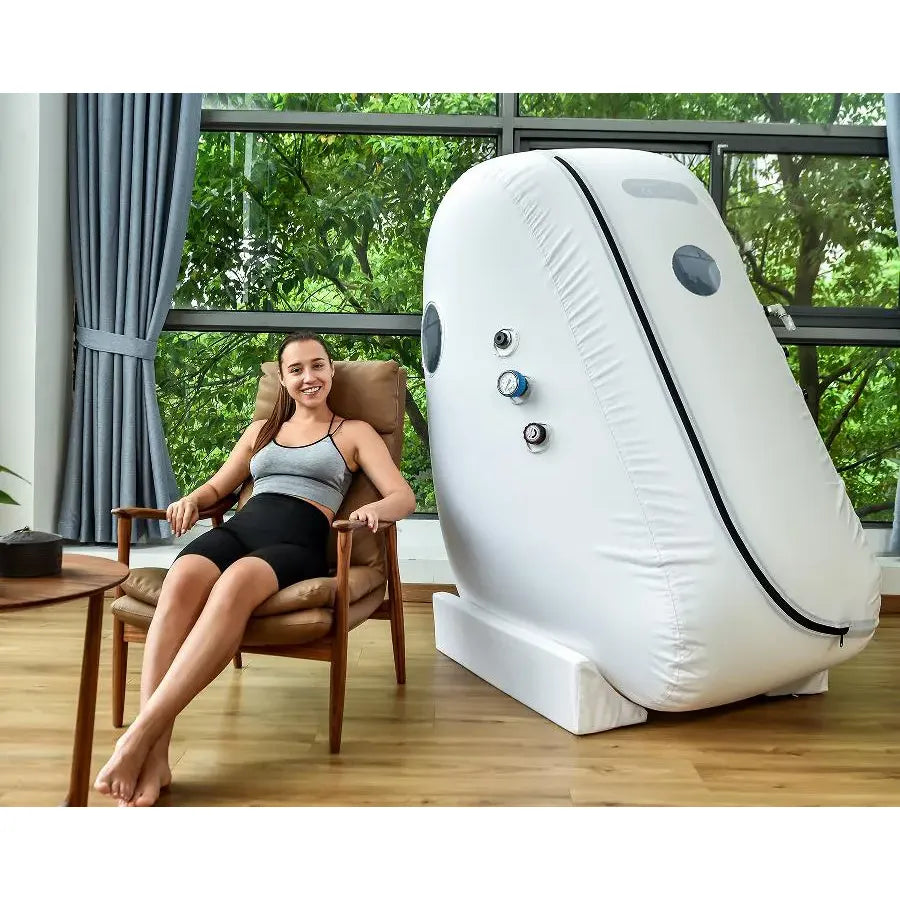 Macy-Pan L1 1.5 ATA Vertical Hyperbaric Chamber (Sitting Model)