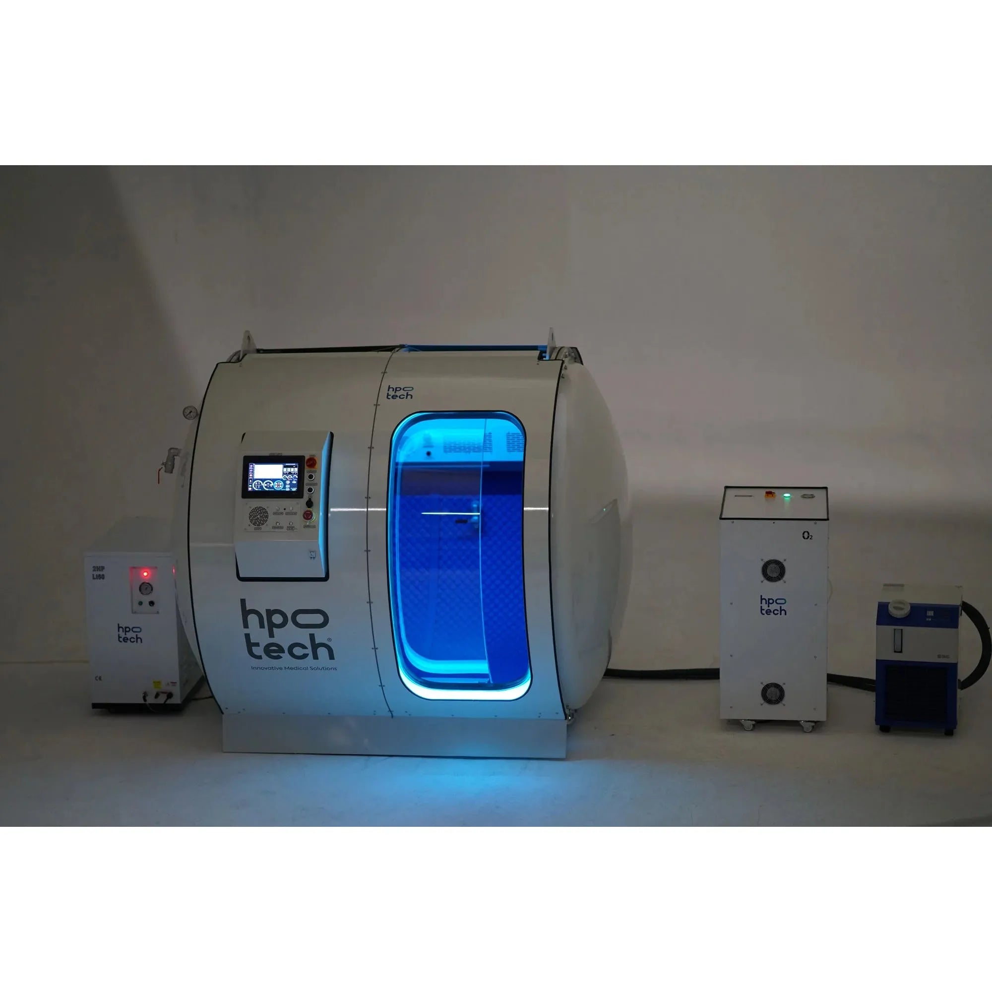 ATLANTIS Multiplace Two Seat Hyperbaric Chamber