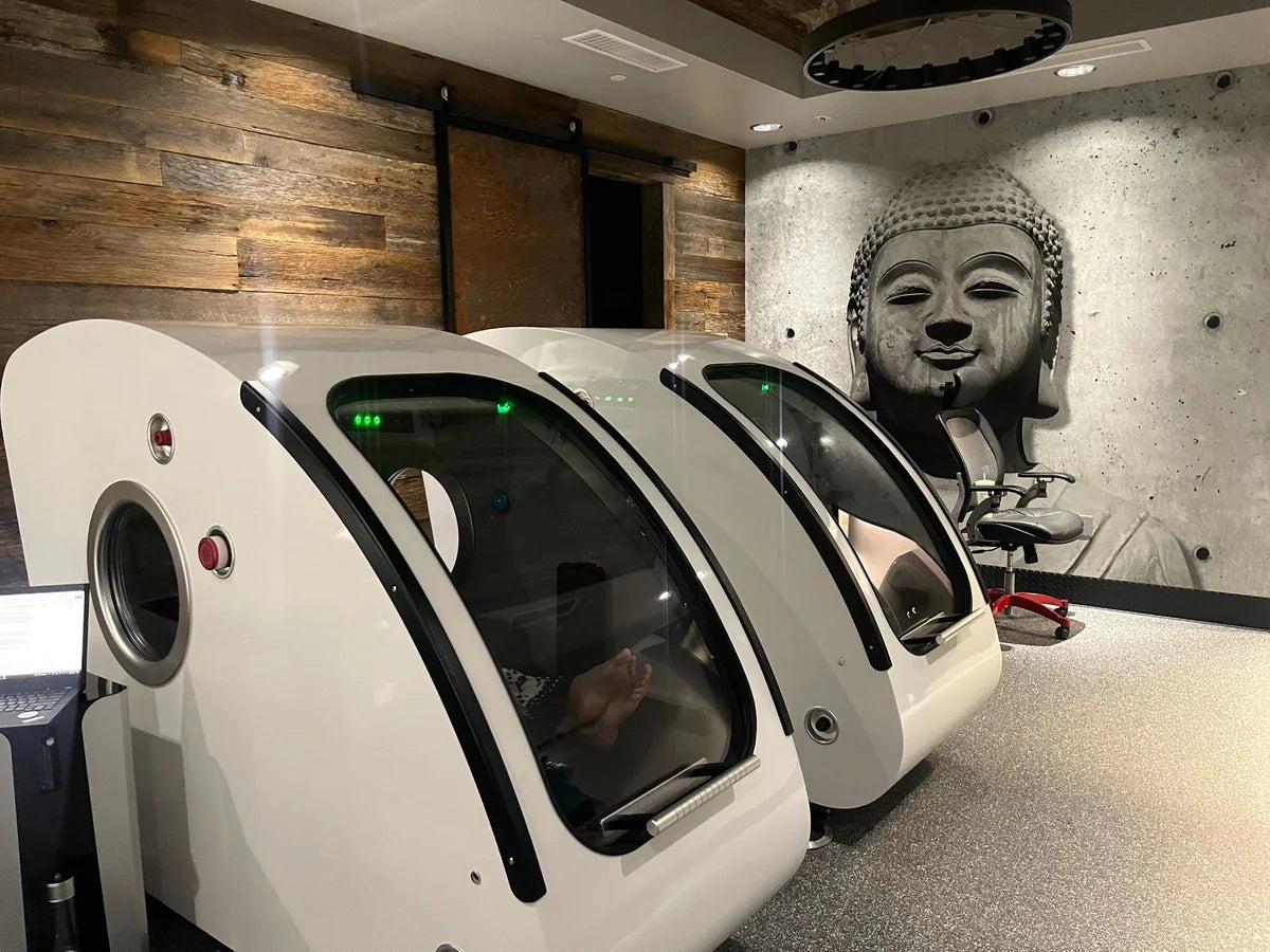 Airvida Elite 2.0 ATA Hard Shell Sitting Hyperbaric Chamber